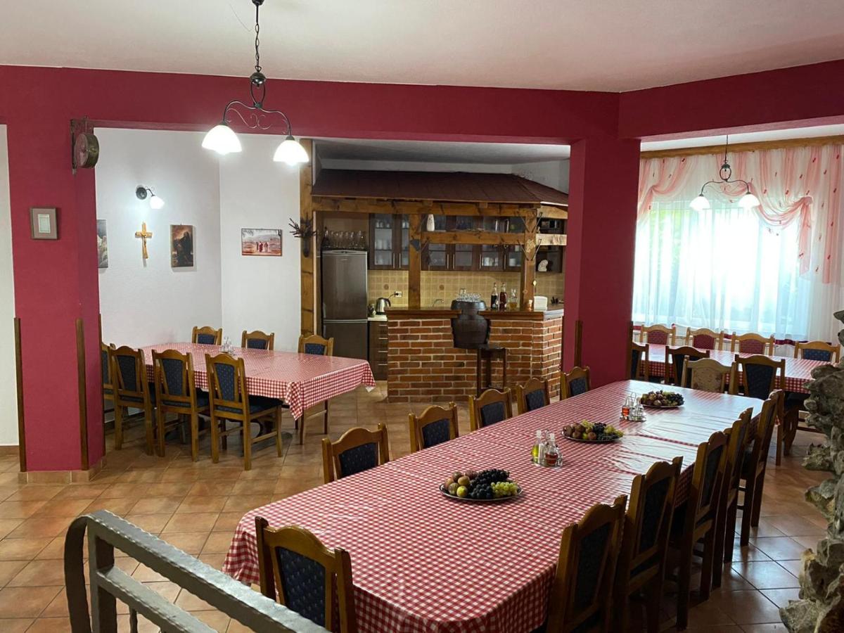 ホテル Pansion Lazine Međugorje エクステリア 写真