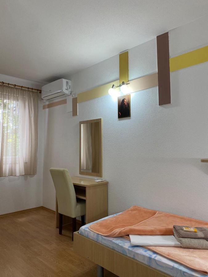 ホテル Pansion Lazine Međugorje エクステリア 写真